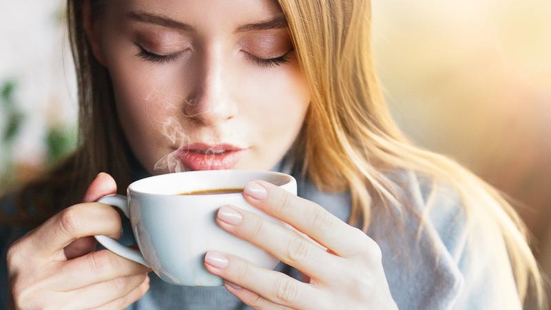 研究：每天喝4杯咖啡可降低患皮膚病風險